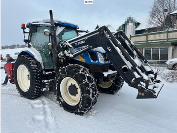 Traktors NEW HOLLAND T6000
