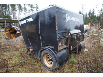 Sāls un smilts kaisītājs 2017 Chieftain Spreader: foto 3