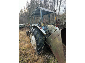 Traktors Ford Super Dexta. Rep object.: foto 4