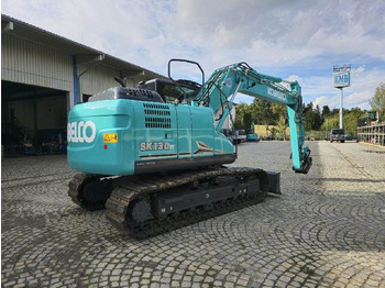 Kāpurķēžu ekskavators KOBELCO