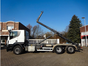 Pacēlājs ar āķi IVECO Stralis 400