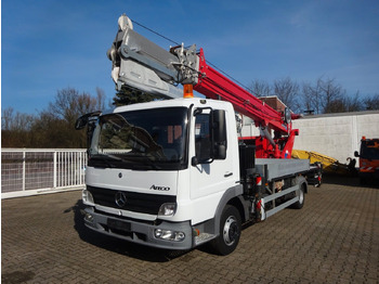 Kravas auto ar manipulatoru MERCEDES-BENZ Atego 818