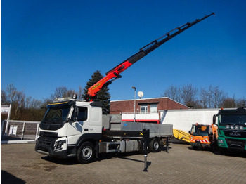 Kravas auto ar manipulatoru VOLVO FMX 540