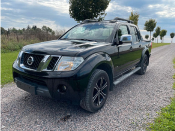 SUV NISSAN Navara