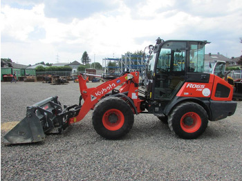 Riteņu iekrāvējs KUBOTA R065