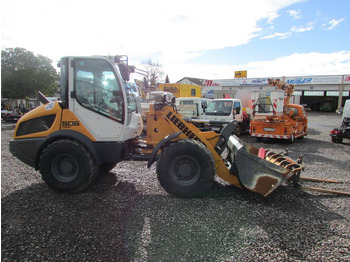 Riteņu iekrāvējs LIEBHERR L 506