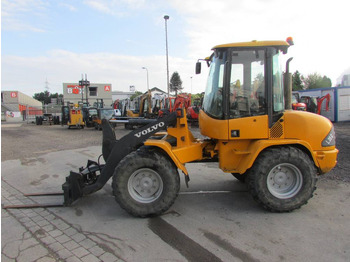 Riteņu iekrāvējs VOLVO L35