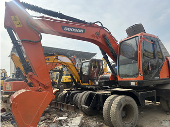 Riteņu ekskavators DOOSAN 150W: foto 2