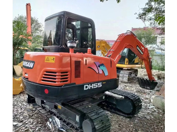 Mini-ekskavators DOOSAN DH55