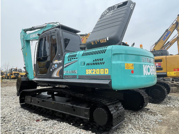 Kāpurķēžu ekskavators KOBELCO
