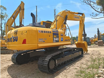 Kāpurķēžu ekskavators KOMATSU PC240