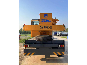 Celtnis XCMG QY25K-II: foto 5