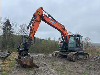 Ekskavators DOOSAN DX235LCR