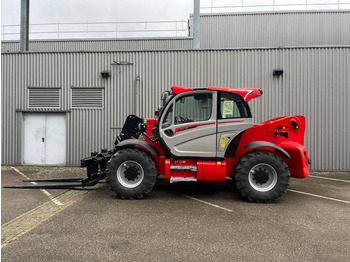Teleskopiskais iekrāvējs MANITOU MHT 790