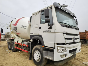 Betonvedējs SINOTRUK HOWO