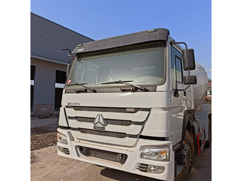 Betonvedējs SINOTRUK HOWO