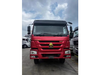 Kravas automašīna pašizgāzējs SINOTRUCK HOWO: foto 2