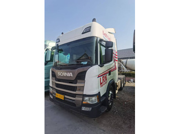 Vilcējs SCANIA: foto 2