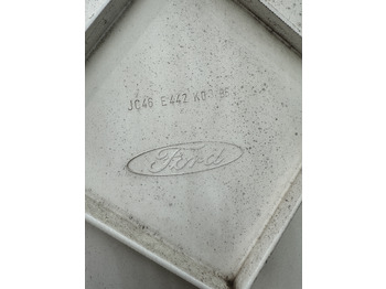 Aerodinamika/ Spoileris - Kravas automašīna Ford F-Max Cargo: foto 4 Aerodinamika/ Spoileris - Kravas automašīna Ford F-Max Cargo: foto 4