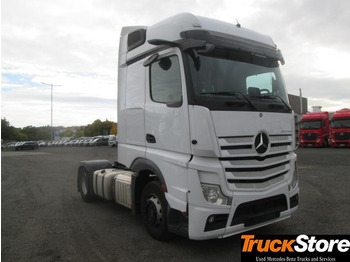 Vilcējs MERCEDES-BENZ Actros 1845