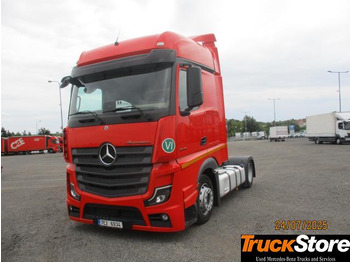 Vilcējs MERCEDES-BENZ Actros 1845