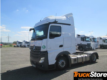 Vilcējs MERCEDES-BENZ Actros 1845