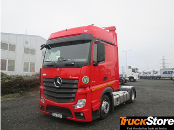 Vilcējs MERCEDES-BENZ Actros 1845