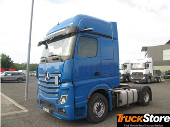 Vilcējs MERCEDES-BENZ Actros 1848