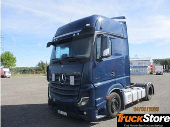 Vilcējs MERCEDES-BENZ Actros 1848