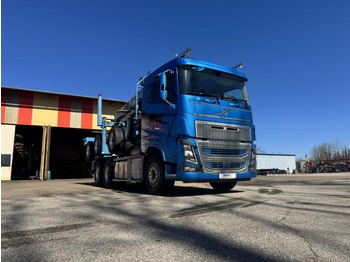 Kravas automašīna VOLVO FH16