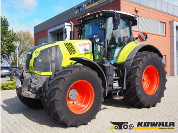 Traktors CLAAS Axion 810