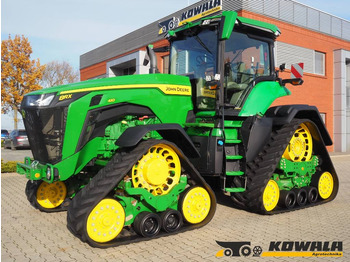 Traktors JOHN DEERE