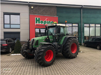 Traktors FENDT 716 Vario