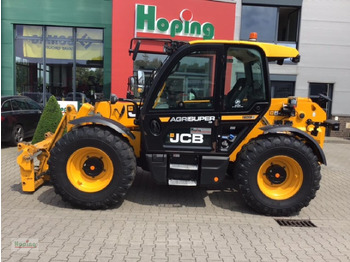 Teleskopiskais iekrāvējs JCB