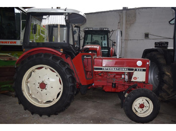 Traktors CASE IH