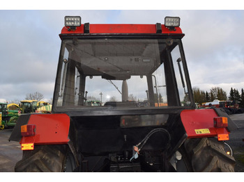 Traktors Case-IH 840: foto 3