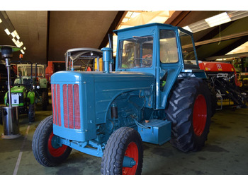 Traktors HANOMAG