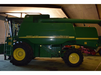 Labības kombains JOHN DEERE