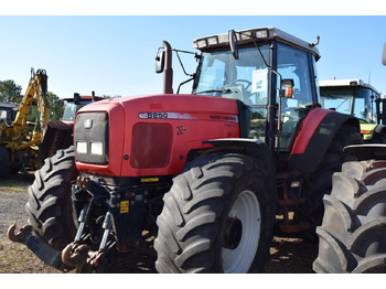 Traktors MASSEY FERGUSON 8250