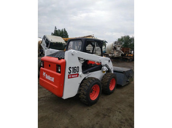 Kompaktiekrāvējs BOBCAT S160