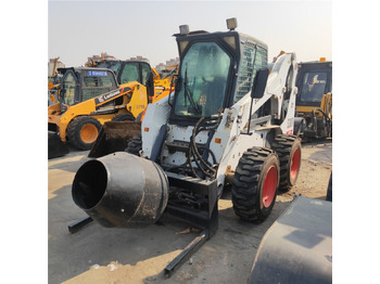 Kompaktiekrāvējs Bobcat S300: foto 4