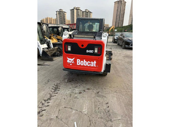 Kompaktiekrāvējs BOBCAT S450