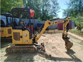 Mini-ekskavators CATERPILLAR 301.7