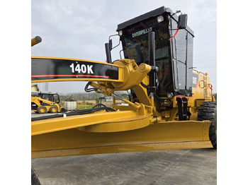 Greiders Caterpillar 140K: foto 2