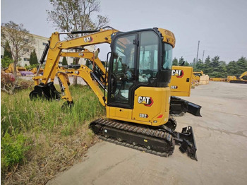 Mini-ekskavators CATERPILLAR 302