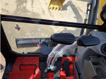 Mini-ekskavators CATERPILLAR 305.5E