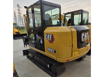 Mini-ekskavators CATERPILLAR 306E2