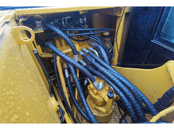 Kāpurķēžu ekskavators CATERPILLAR 315D2GC