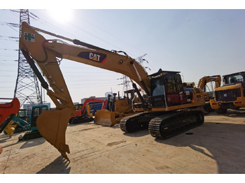 Kāpurķēžu ekskavators CATERPILLAR 329D