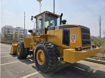 Riteņu iekrāvējs CATERPILLAR 950G